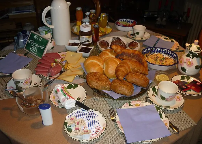 לינה וארוחת בוקר Schwarzwald *